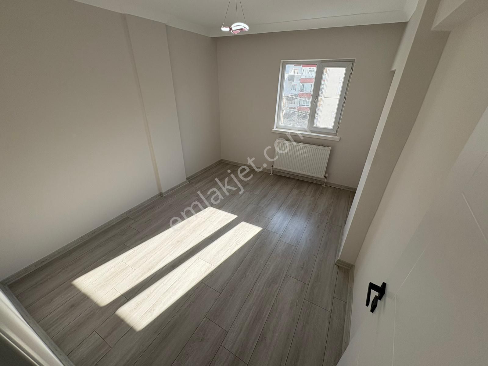 Hayal'den Atatürk Mh^de Ara Katta Ön Cp. Full + Full Yapılı 3+1 Daire !! - Görsel 17