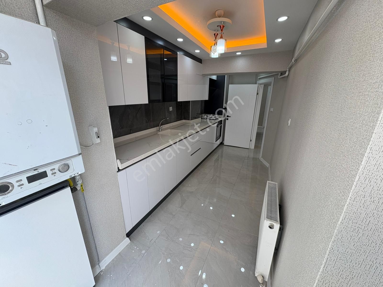 Hayal'den Atatürk Mh^de Ara Katta Ön Cp. Full + Full Yapılı 3+1 Daire !! - Görsel 6