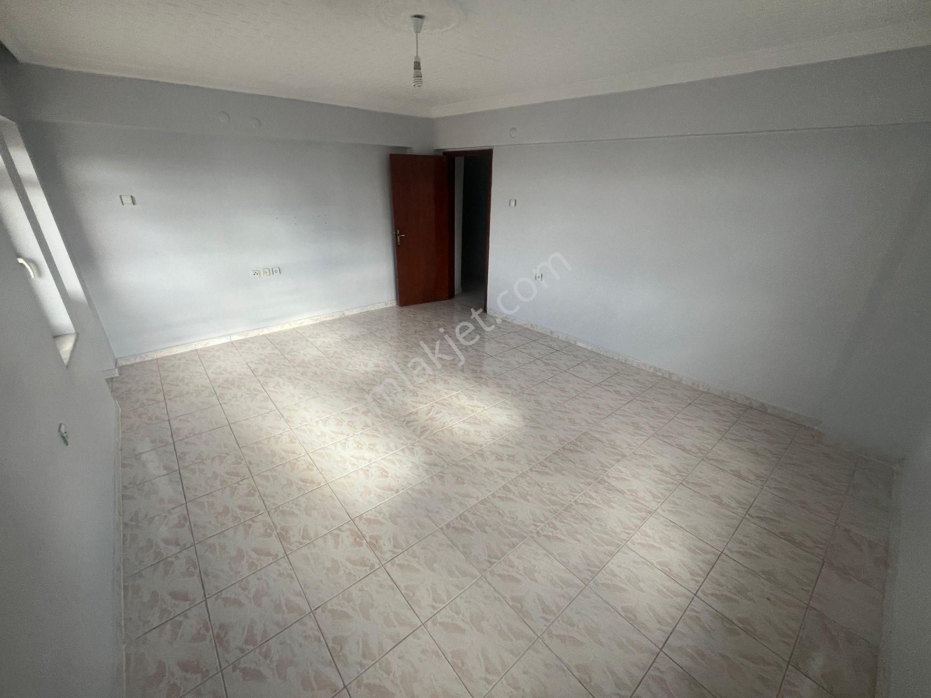 Mç Emlak'tan Osmanlı Mah'sınde 3+1 Site İçi Satılık Dire - Görsel 7