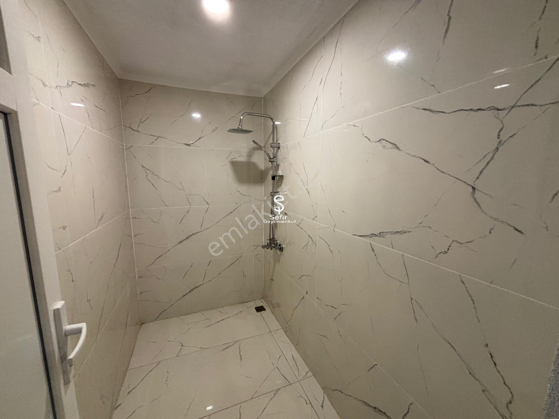 Alanya Mahmutlar'da 1+1 Full Aktivite Geniş Kiralık Daire - Görsel 18