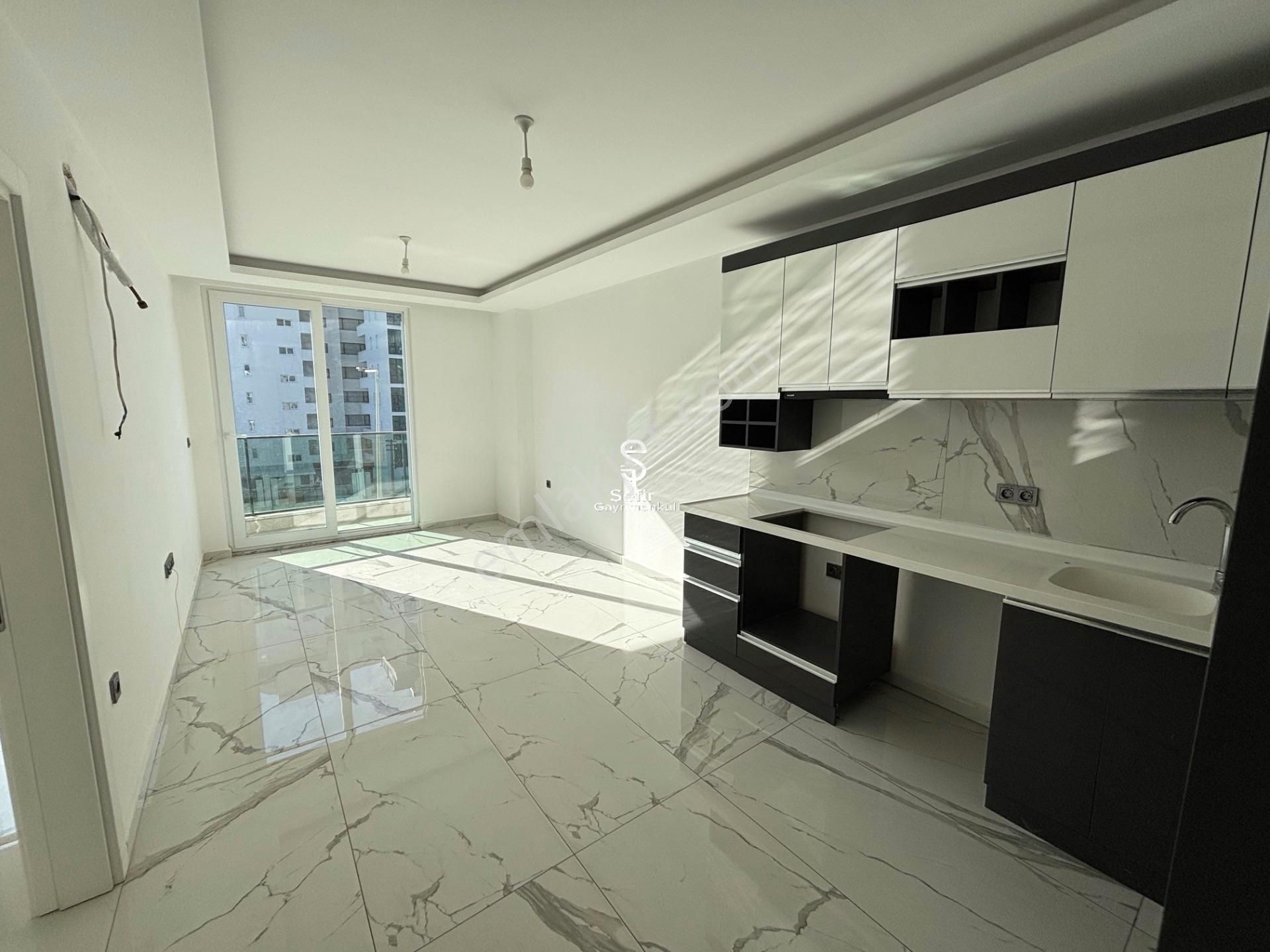 Alanya Mahmutlar'da 1+1 Full Aktivite Geniş Kiralık Daire - Görsel 5