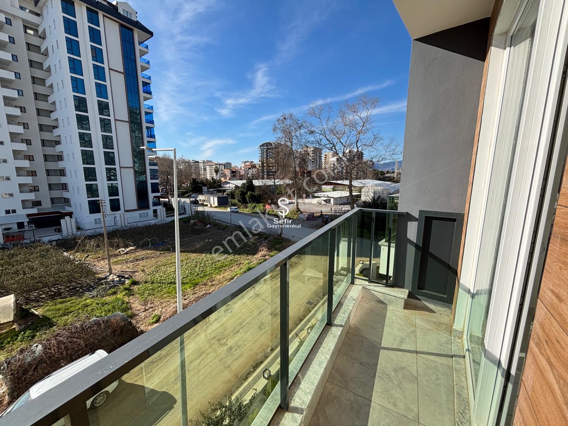 Alanya Mahmutlar'da 1+1 Full Aktivite Geniş Kiralık Daire - Görsel 7