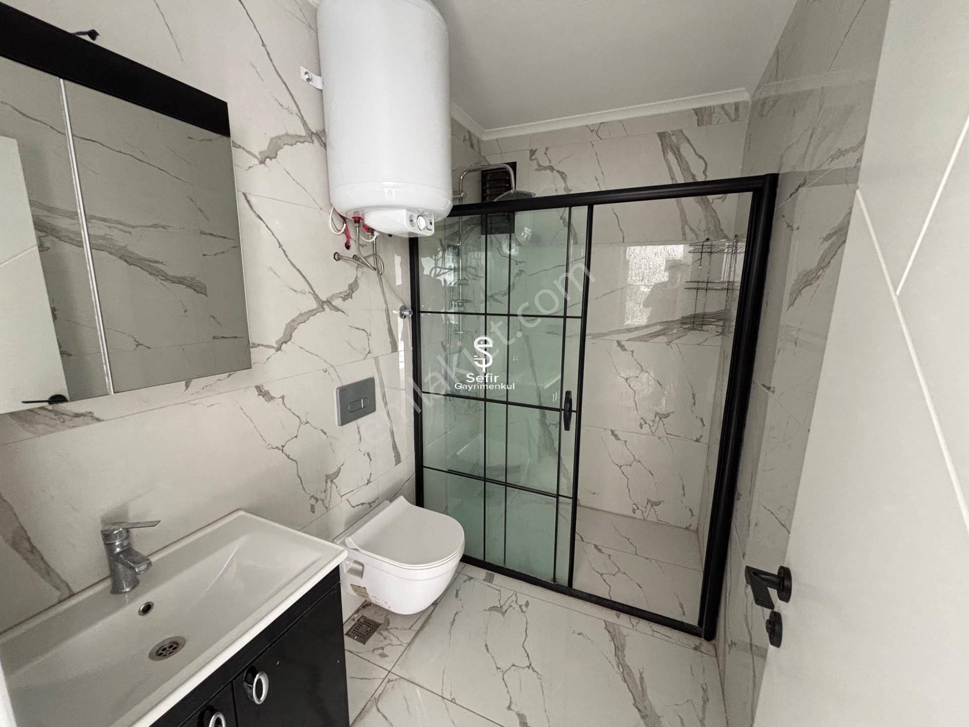 Alanya Mahmutlar'da 1+1 Full Aktivite Geniş Kiralık Daire - Görsel 12