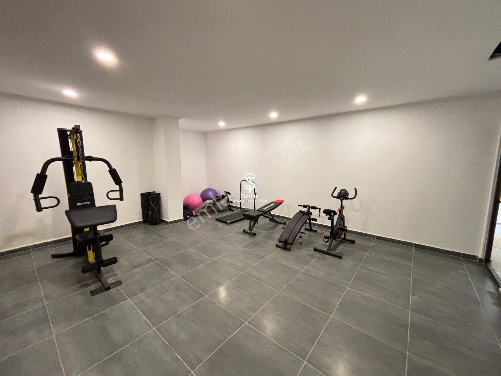 Alanya Mahmutlar'da 1+1 Full Aktivite Geniş Kiralık Daire - Görsel 15