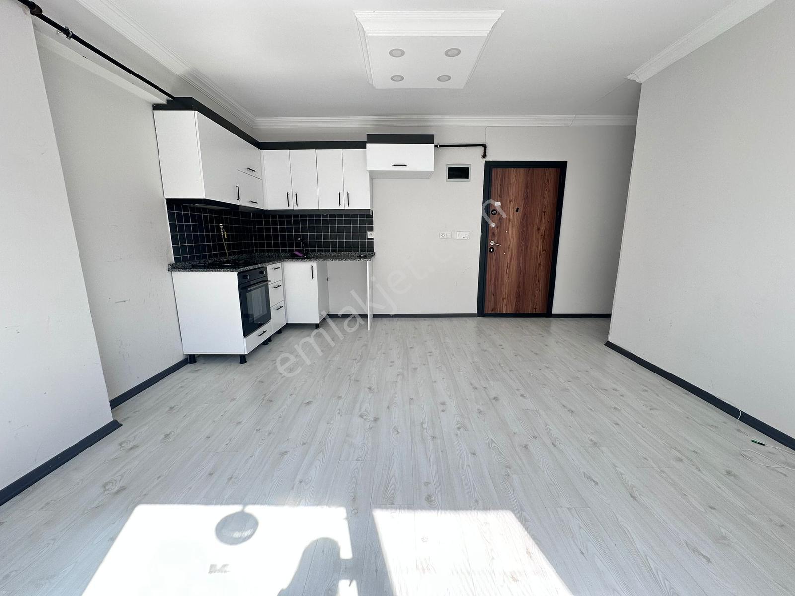 Resmi Kurumlara Yakın Kiralık Daire - Görsel 2
