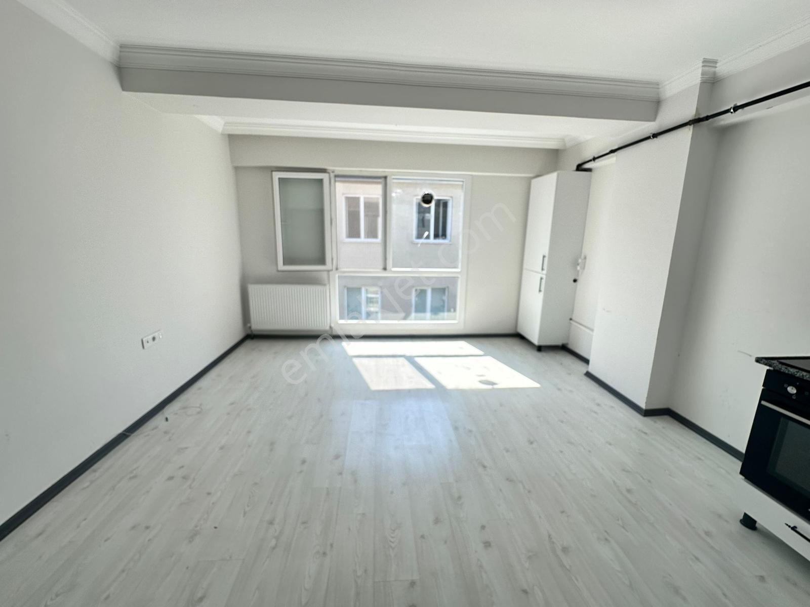 Resmi Kurumlara Yakın Kiralık Daire - Görsel 13