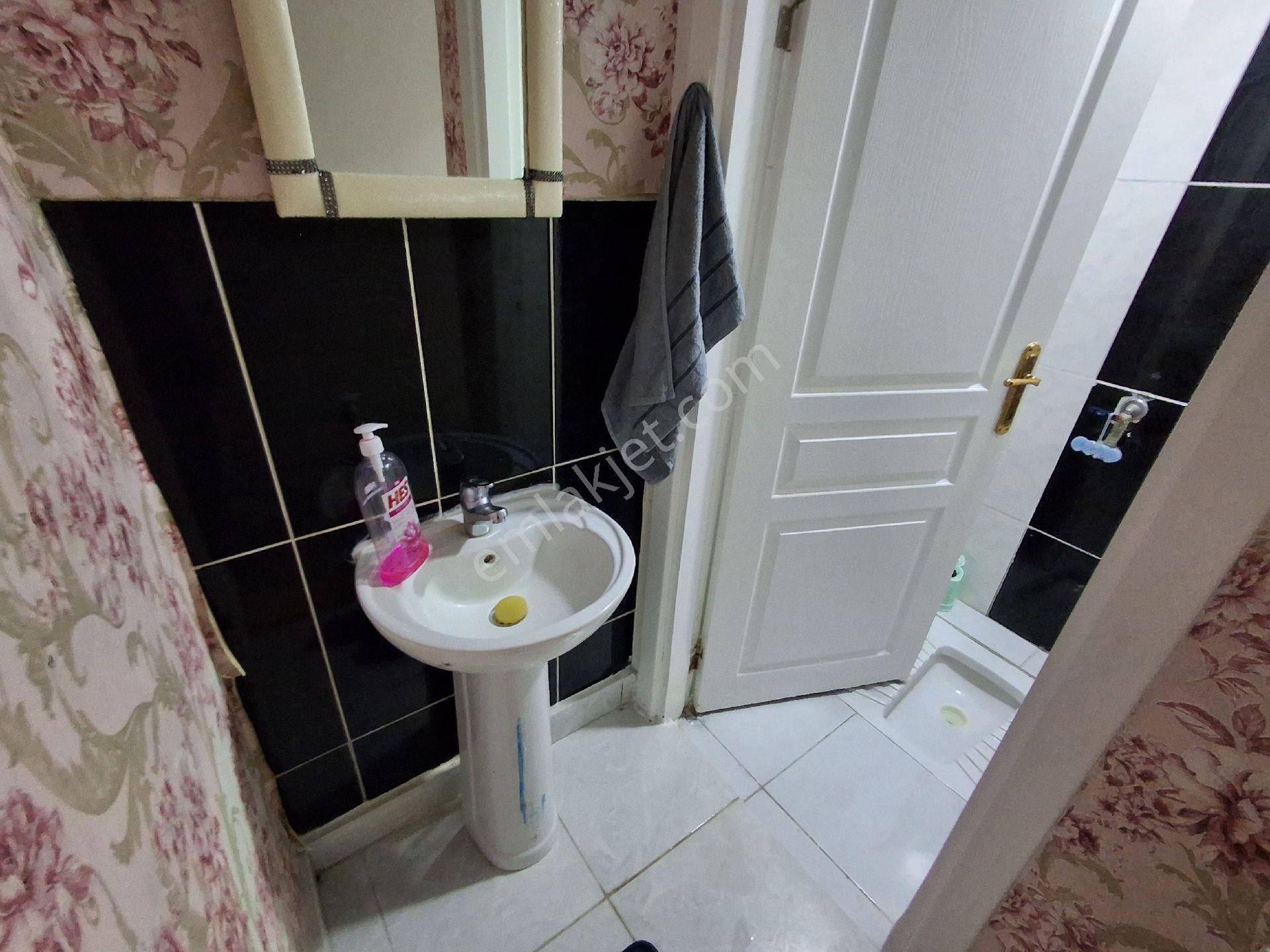 Karapürçek Salı Pazarı Arkası 2+1 Kot Asansörlü Kombi C.balkon Full Daire - Görsel 6