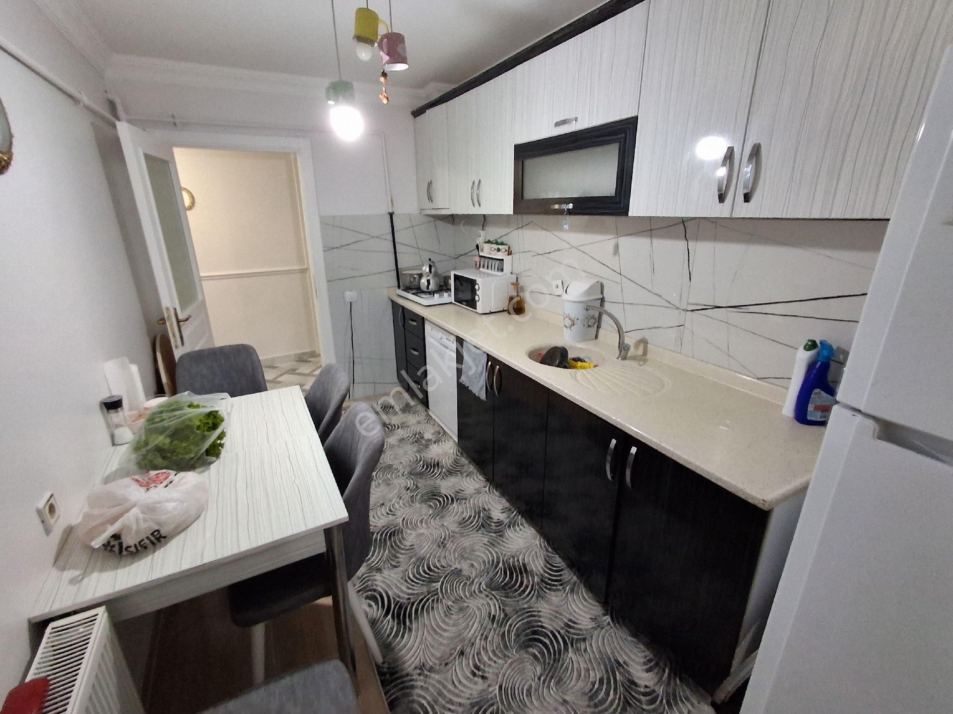Karapürçek Salı Pazarı Arkası 2+1 Kot Asansörlü Kombi C.balkon Full Daire - Görsel 2