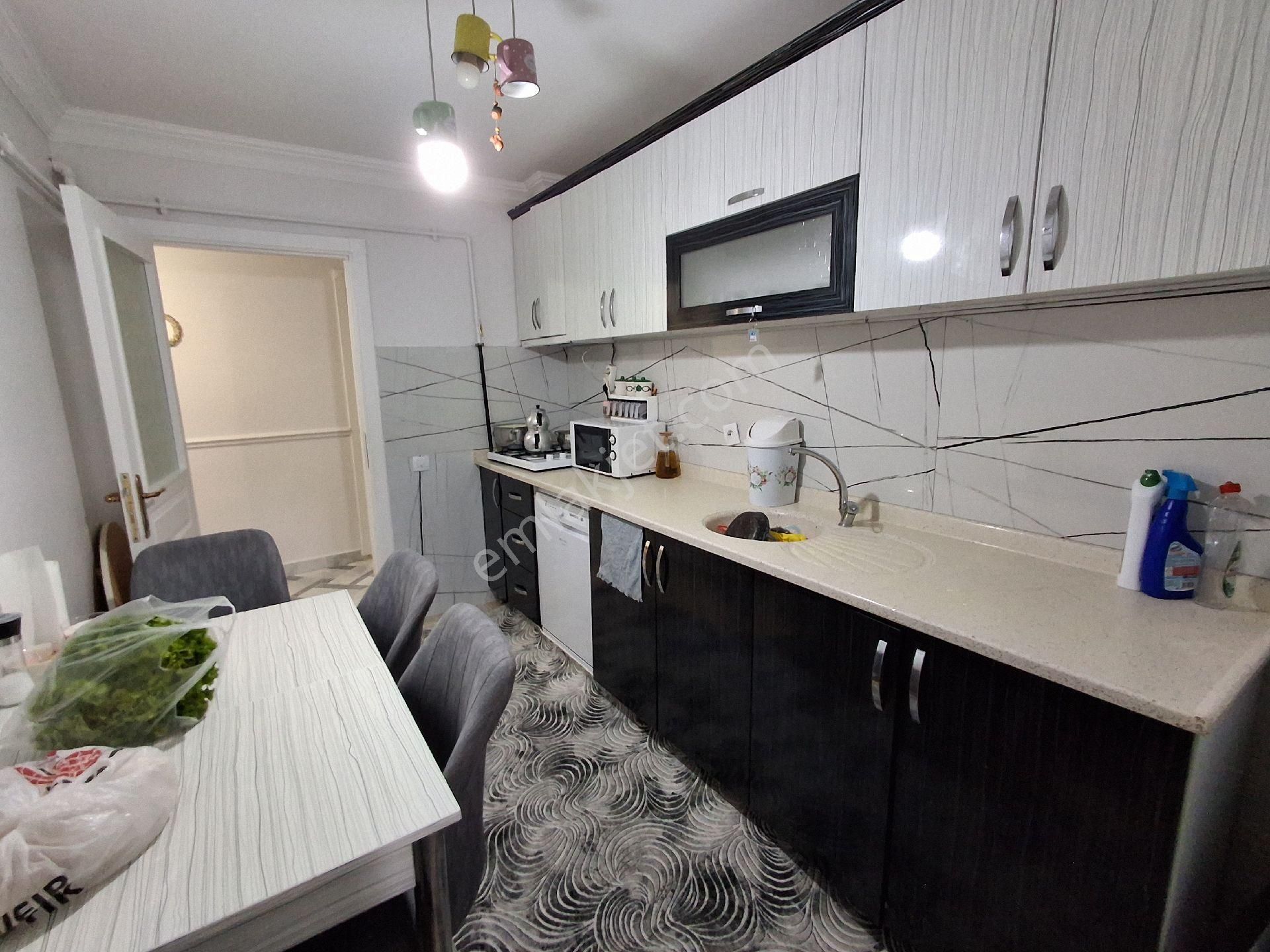 Karapürçek Salı Pazarı Arkası 2+1 Kot Asansörlü Kombi C.balkon Full Daire - Görsel 4