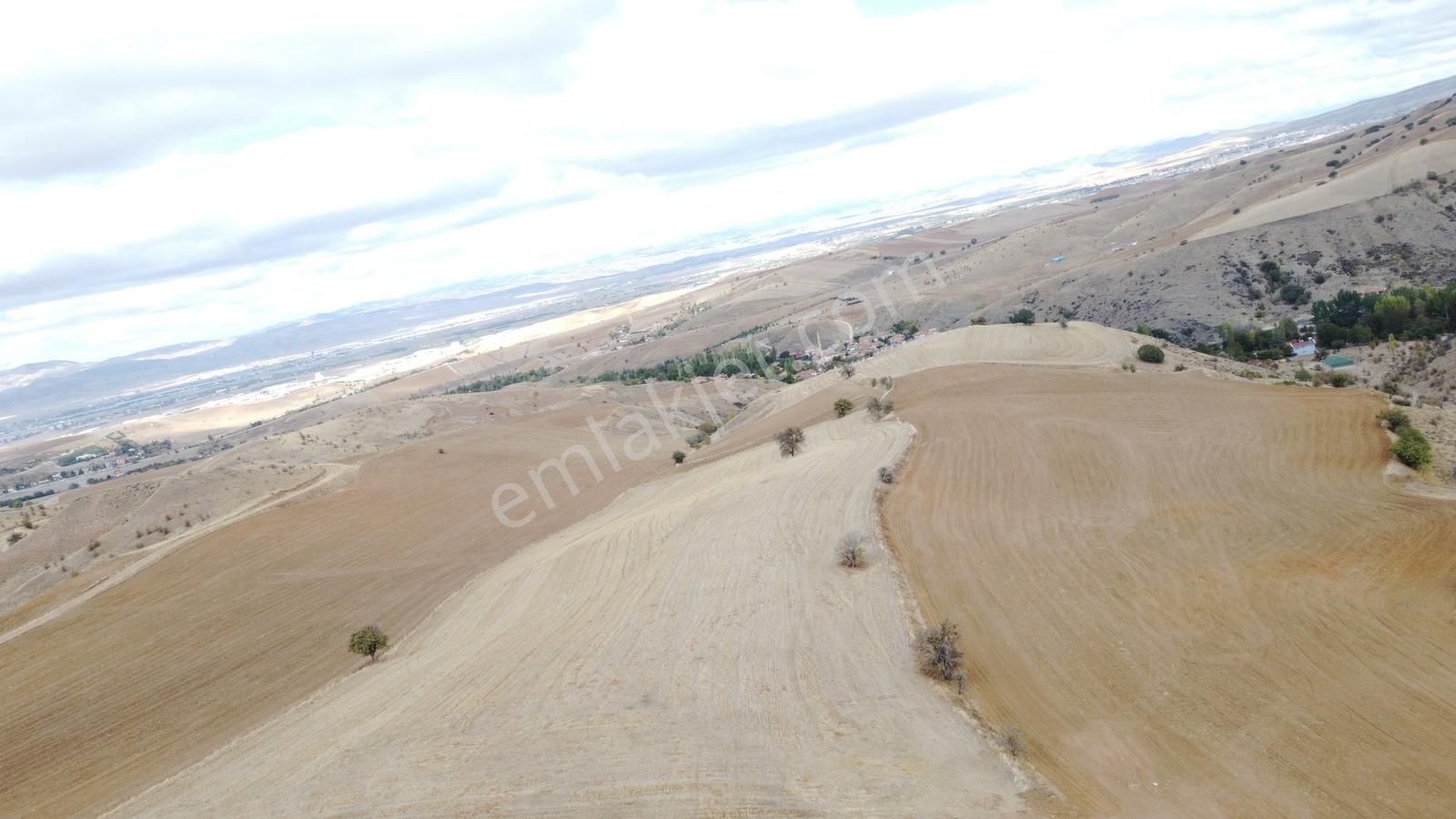 Çınar Da Köy Merkezine Yakın Yol Kenarı Manzaralı 26.000 Metre - Görsel 11
