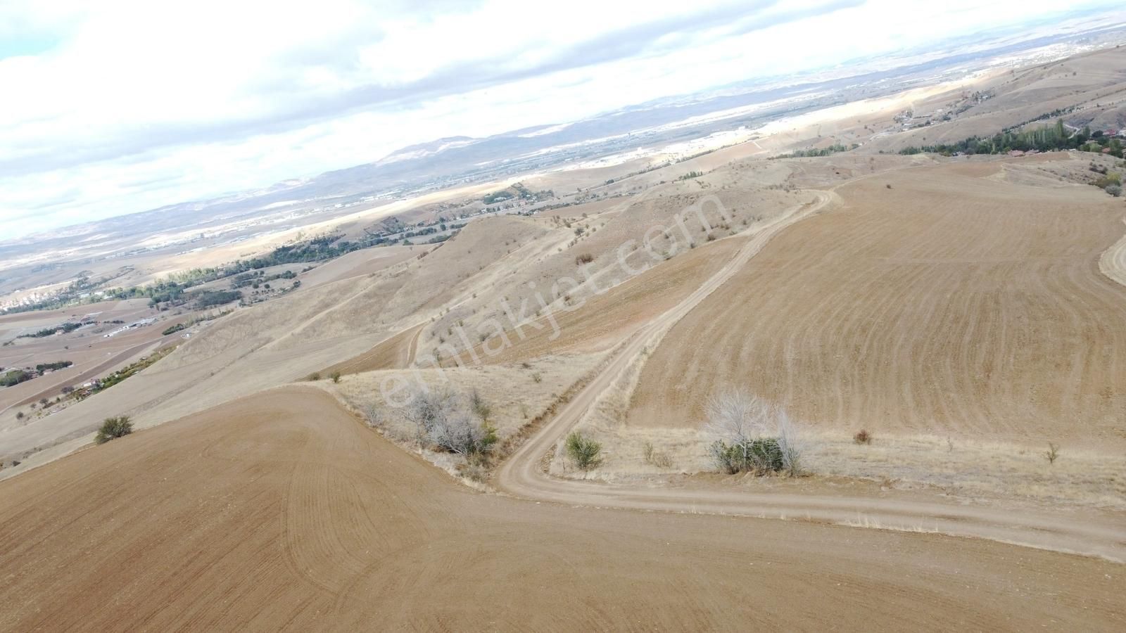 Çınar Da Köy Merkezine Yakın Yol Kenarı Manzaralı 26.000 Metre - Görsel 35