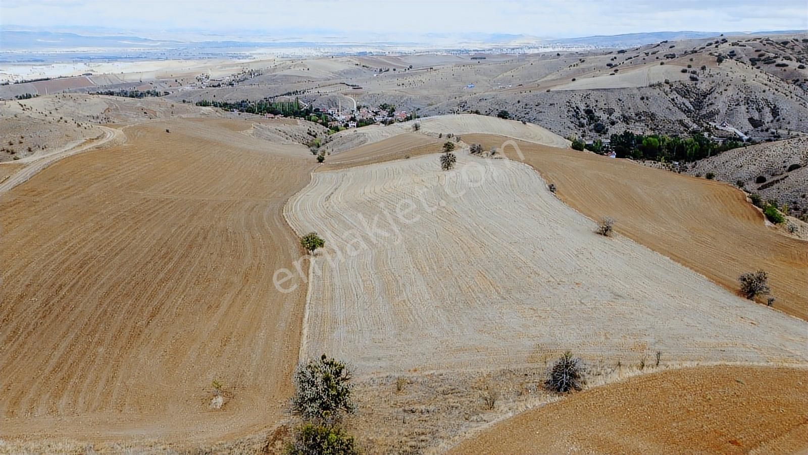 Çınar Da Köy Merkezine Yakın Yol Kenarı Manzaralı 26.000 Metre - Görsel 19