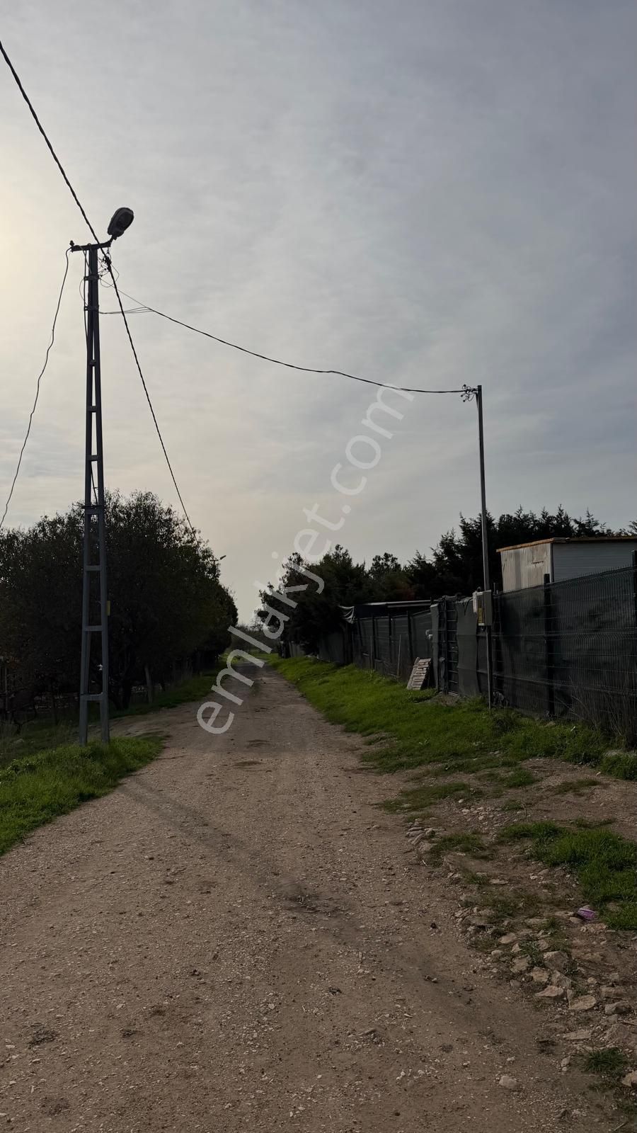 İstanbul Silivri Değirmenköy Çaplı Mukavvetnameli Konteynır Koyulur Hobi Bahçesi Çitle Çevrilir - Görsel 10