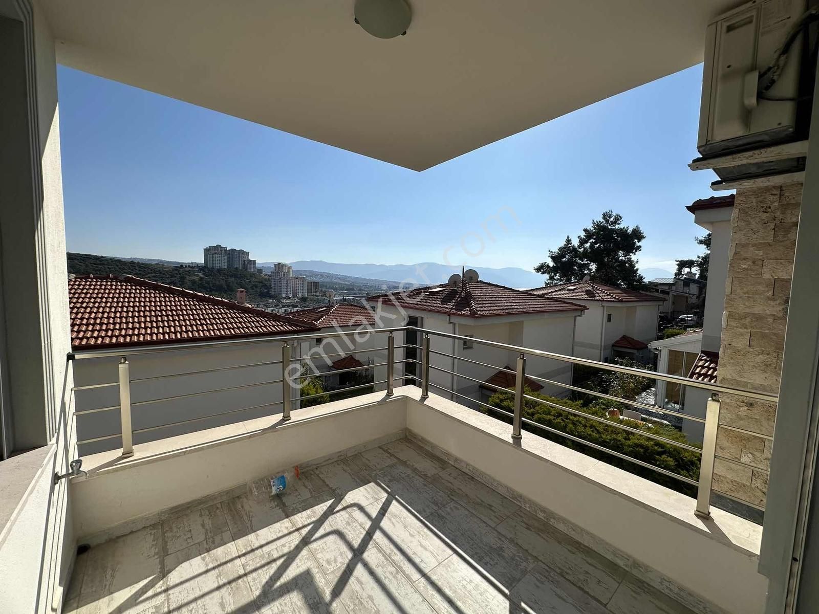 Öz-er Gayrimenkul'den Satılık Site İçerisinde Müstakil Villa - Görsel 30