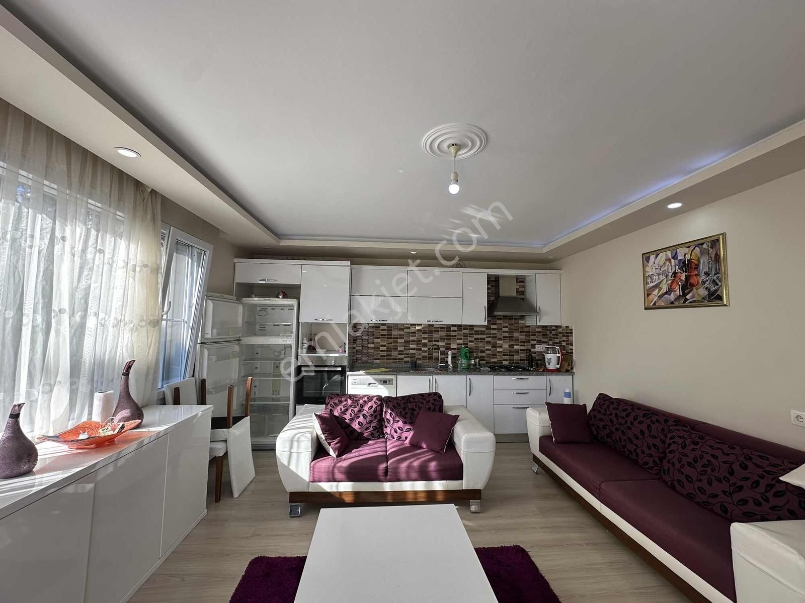 Öz-er Gayrimenkul'den Satılık Site İçerisinde Müstakil Villa - Görsel 4