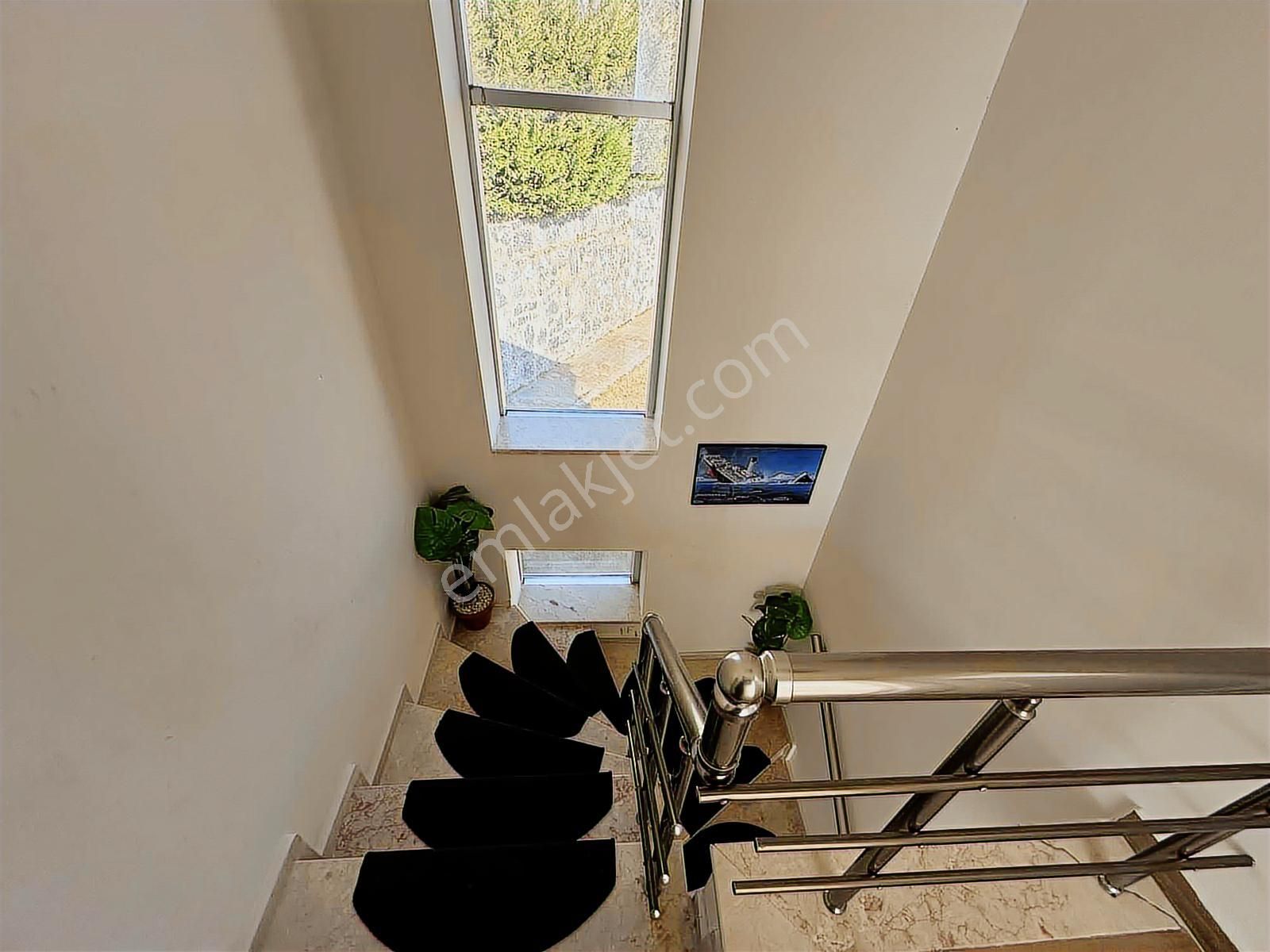 Öz-er Gayrimenkul'den Satılık Site İçerisinde Müstakil Villa - Görsel 17