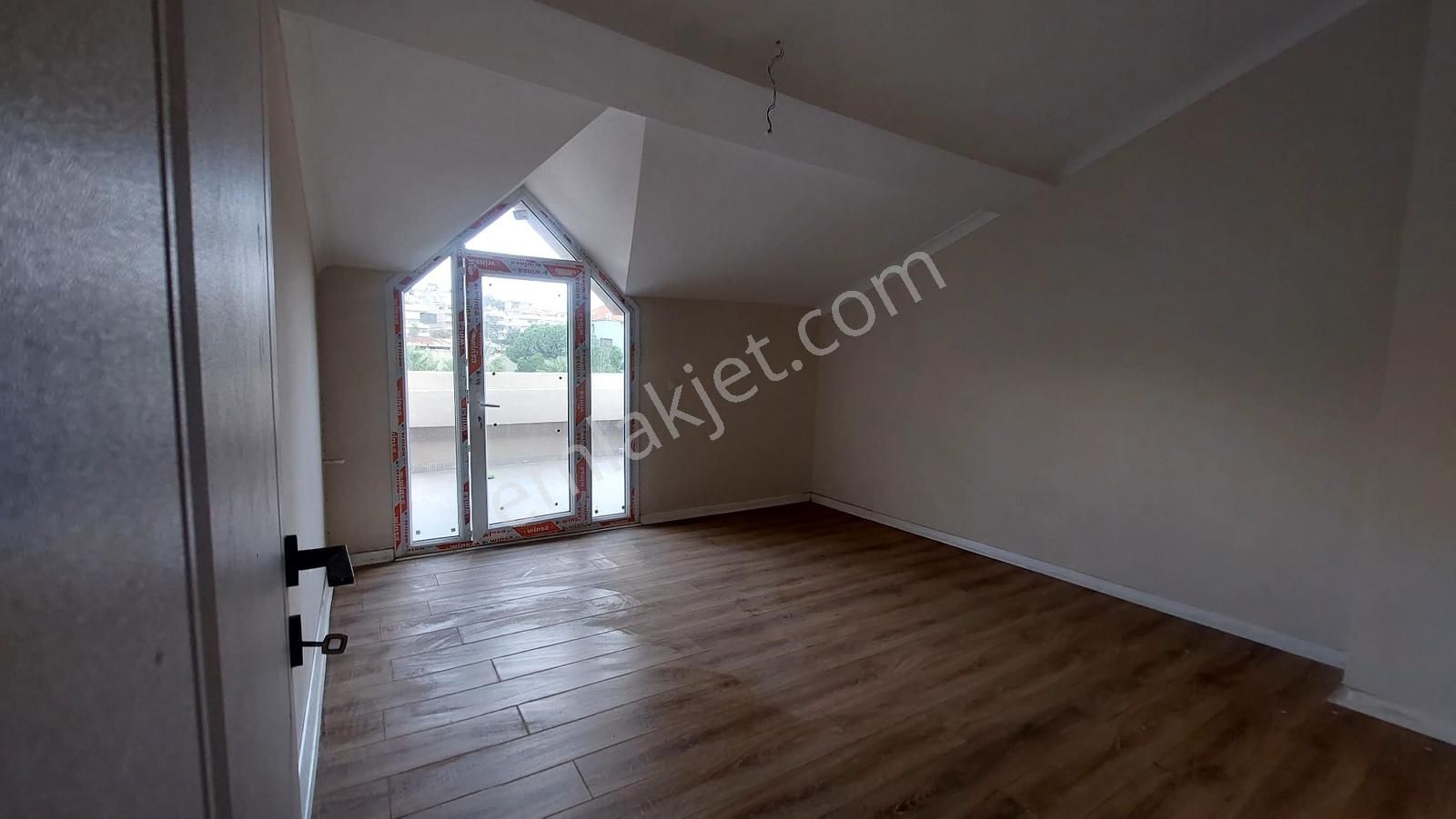 İzmir Çiğli Maltepe Mahallesinde Satılık 2+1 Dubleks Daire Cb-ph - Görsel 4