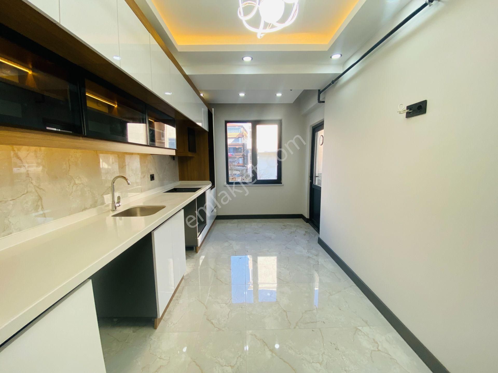 Güven'den Kapaklı'da Ebeveyn Banyolu, Yerden Isıtmalı 2+1 Daire - Görsel 4