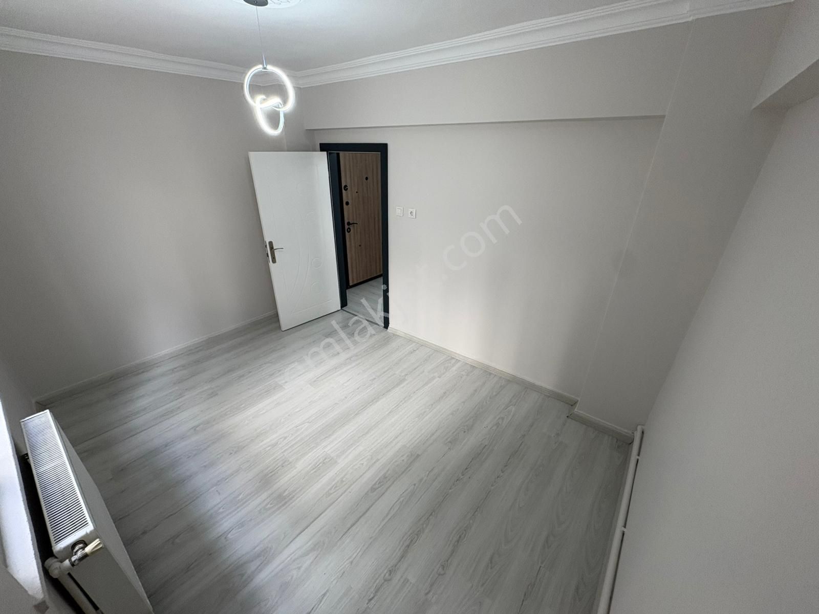 Hayal^den Atatürk Mh^de Merkezi Konumda 3+1 Full Yapılı Masrafsz Kupon Daire ' - Görsel 13