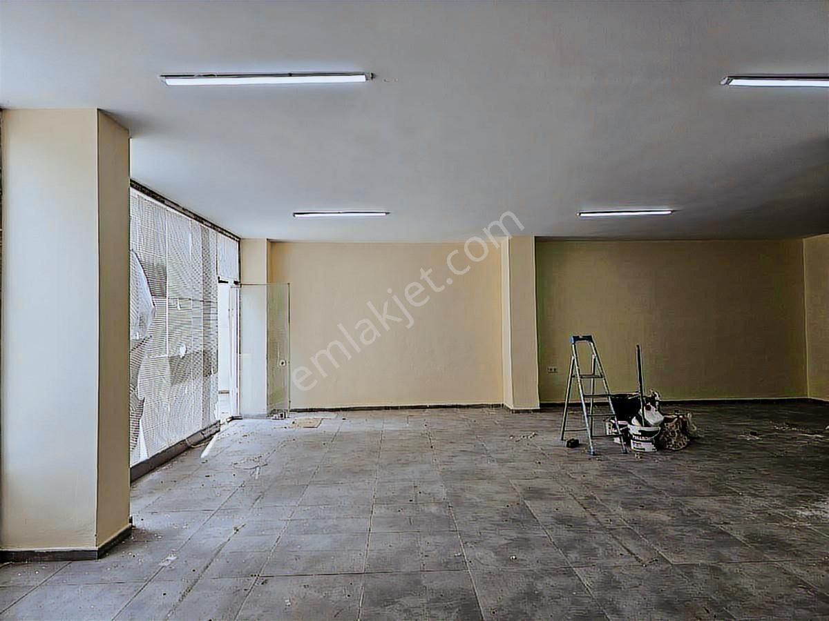 Beylikdüzü Yakupluda Çok Amaçlı Kullanıma Uygun Büyük Ön Cepheli - Görsel 28