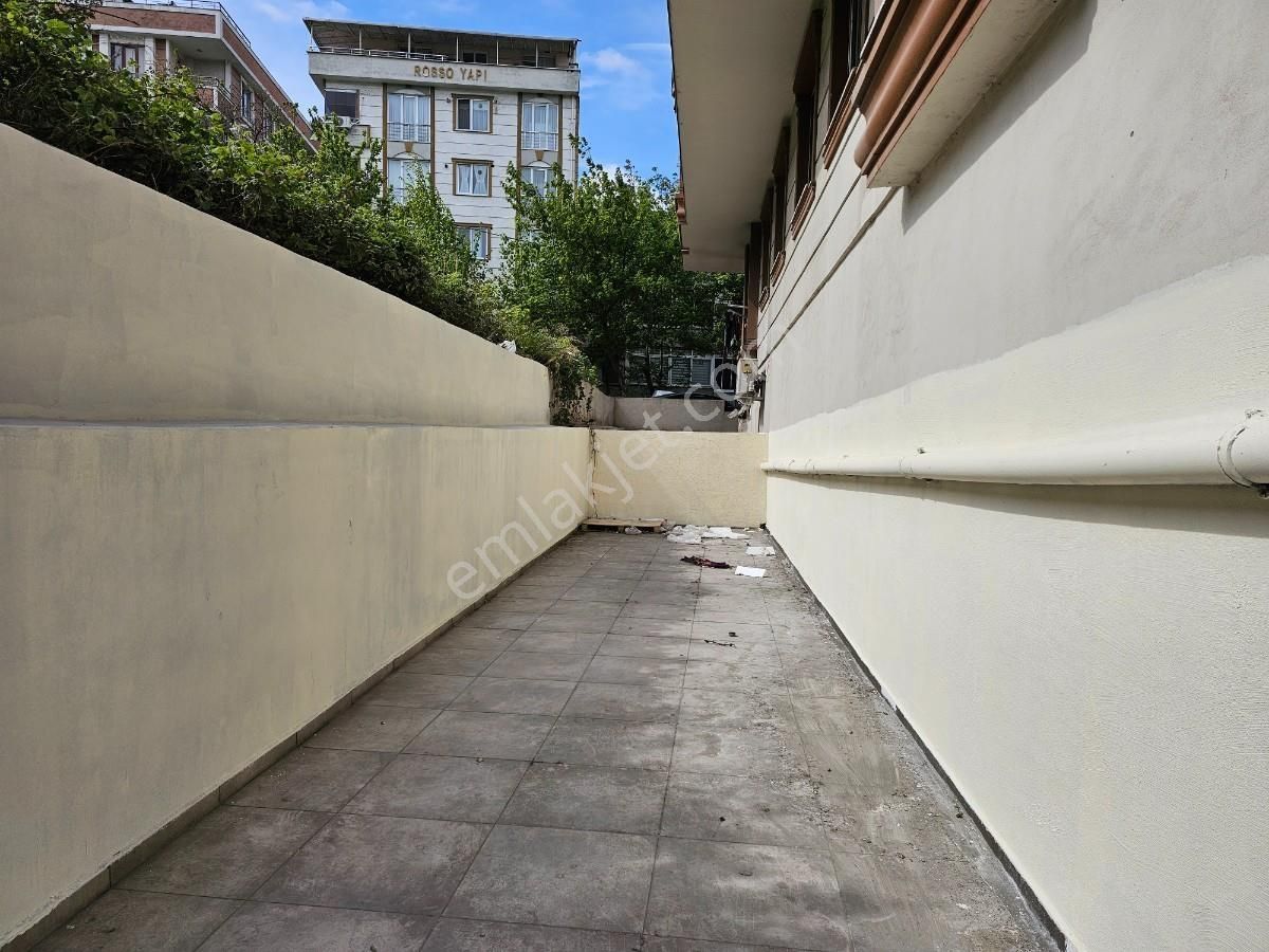 Beylikdüzü Yakupluda Çok Amaçlı Kullanıma Uygun Büyük Ön Cepheli - Görsel 27