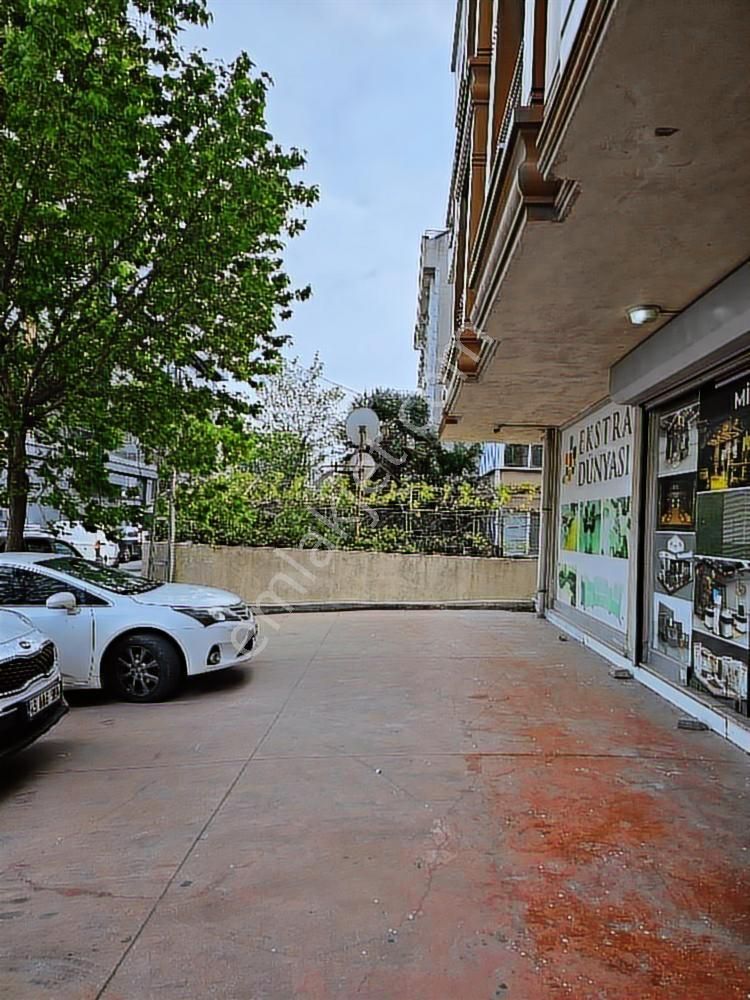 Beylikdüzü Yakupluda Çok Amaçlı Kullanıma Uygun Büyük Ön Cepheli - Görsel 6