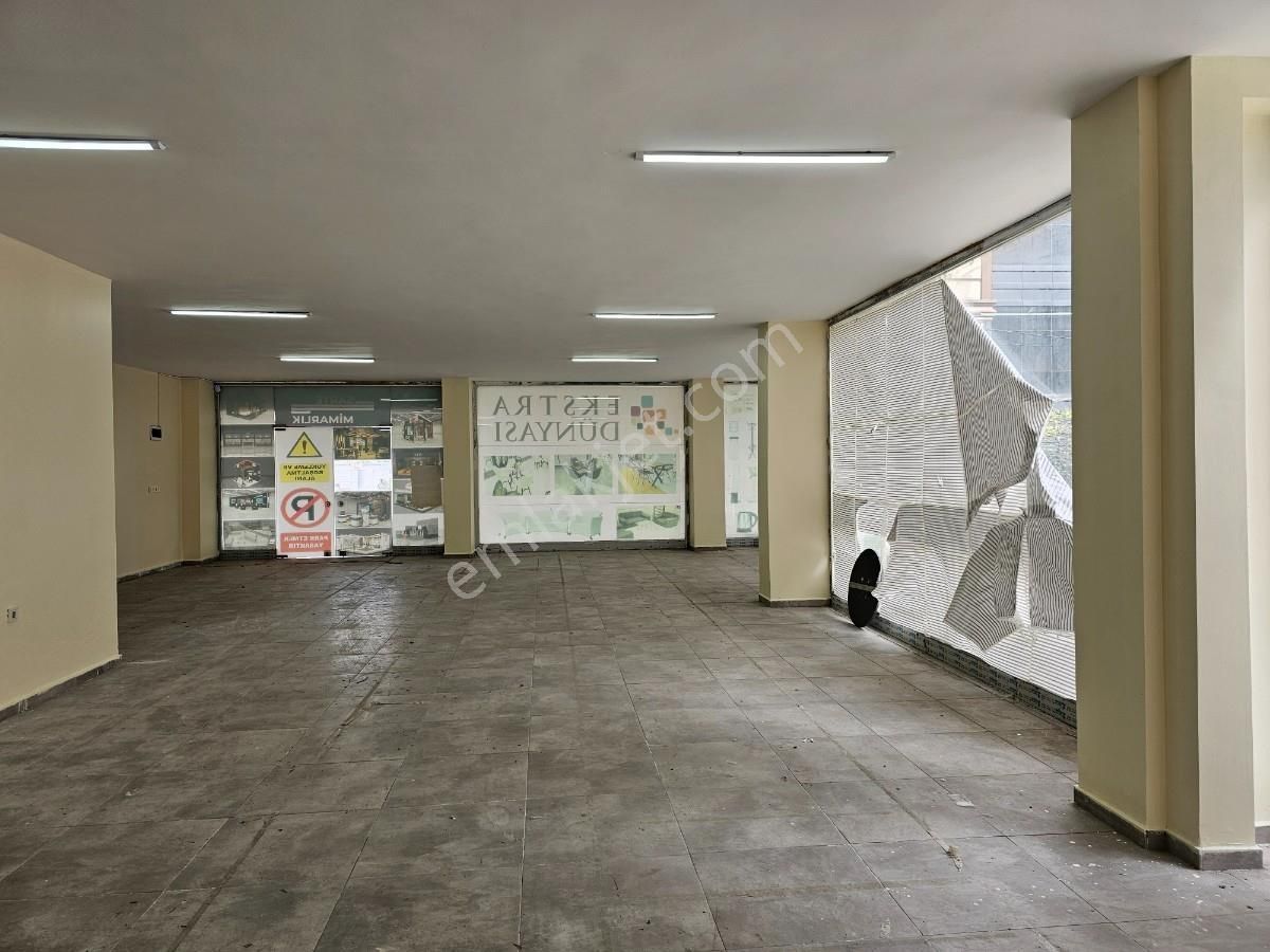 Beylikdüzü Yakupluda Çok Amaçlı Kullanıma Uygun Büyük Ön Cepheli - Görsel 13