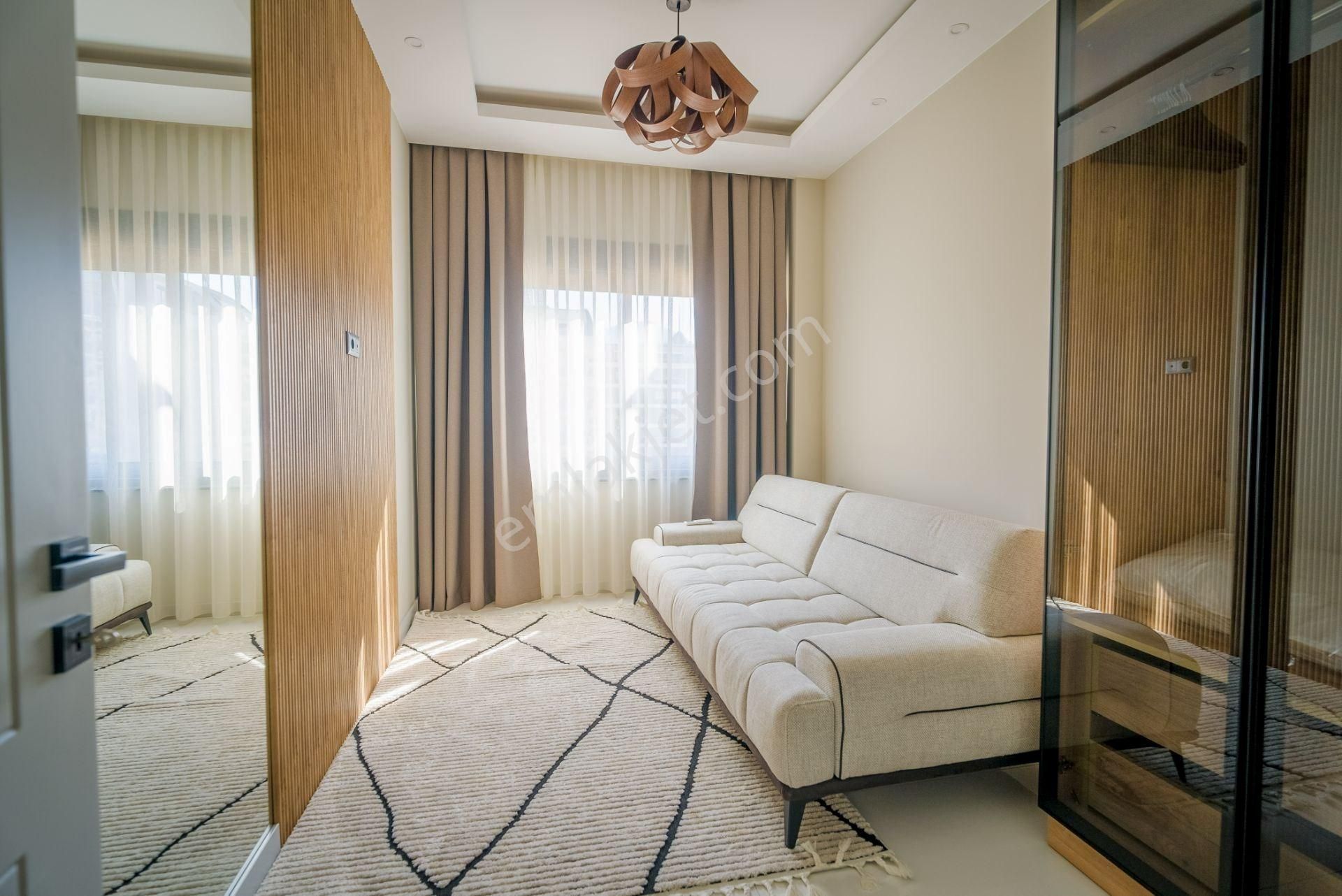 Alanya Oba’da Full Aktiviteli Sitede Özel Dizayn 3+1 Lüks Daire - Görsel 16