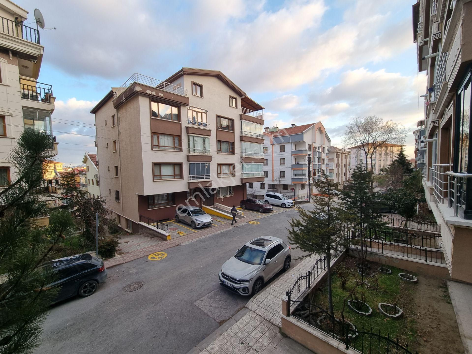 Kardeşler'de 2+1 Ara Katta Güney Cephe Kombili Full Yapılı 2balkonlu - Görsel 8