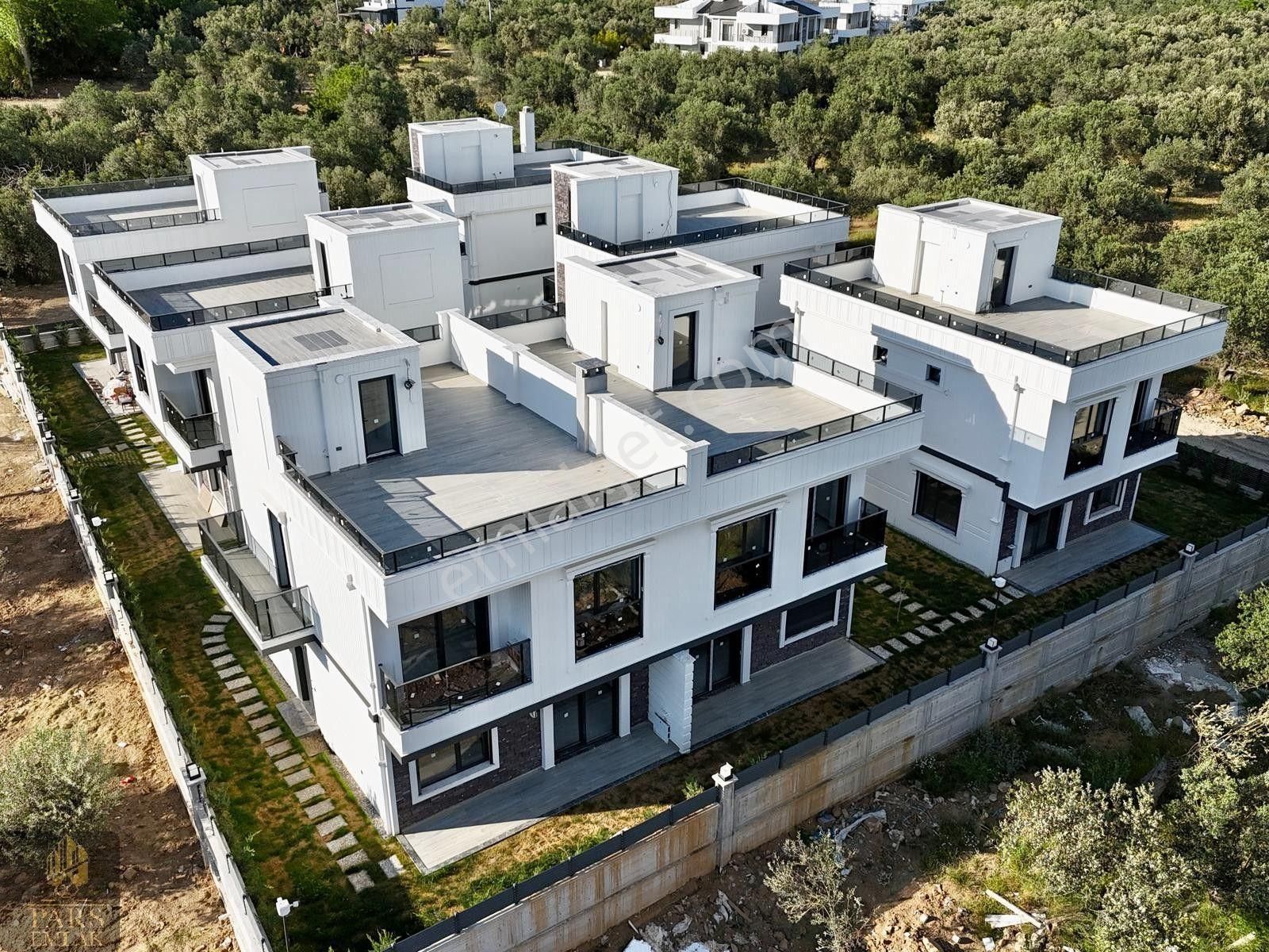 Parstan Zeytinlide Havuzlu Modern Tasarımlı Yerden Isıtmalı 4+1 - Görsel 16