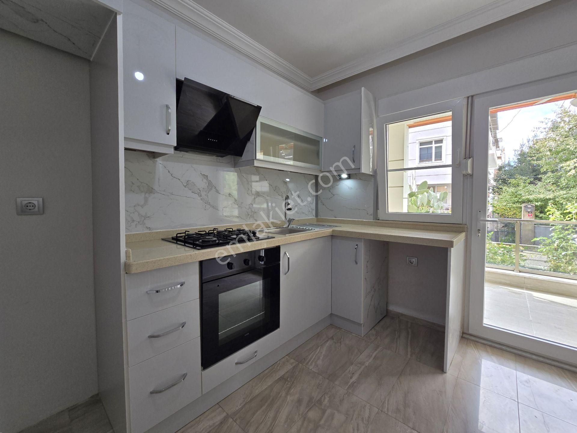 ▀▄jet Emlaktan Altınkum'da Ön Cephe Denize Sadece 100m 2+1 Daire