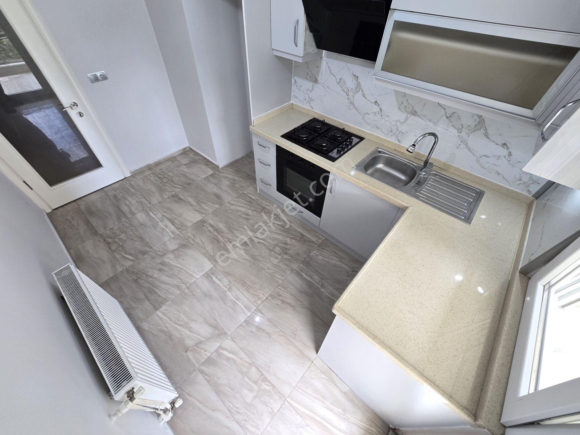 ▀▄jet Emlaktan Altınkum'da Ön Cephe Denize Sadece 100m 2+1 Daire - Görsel 2