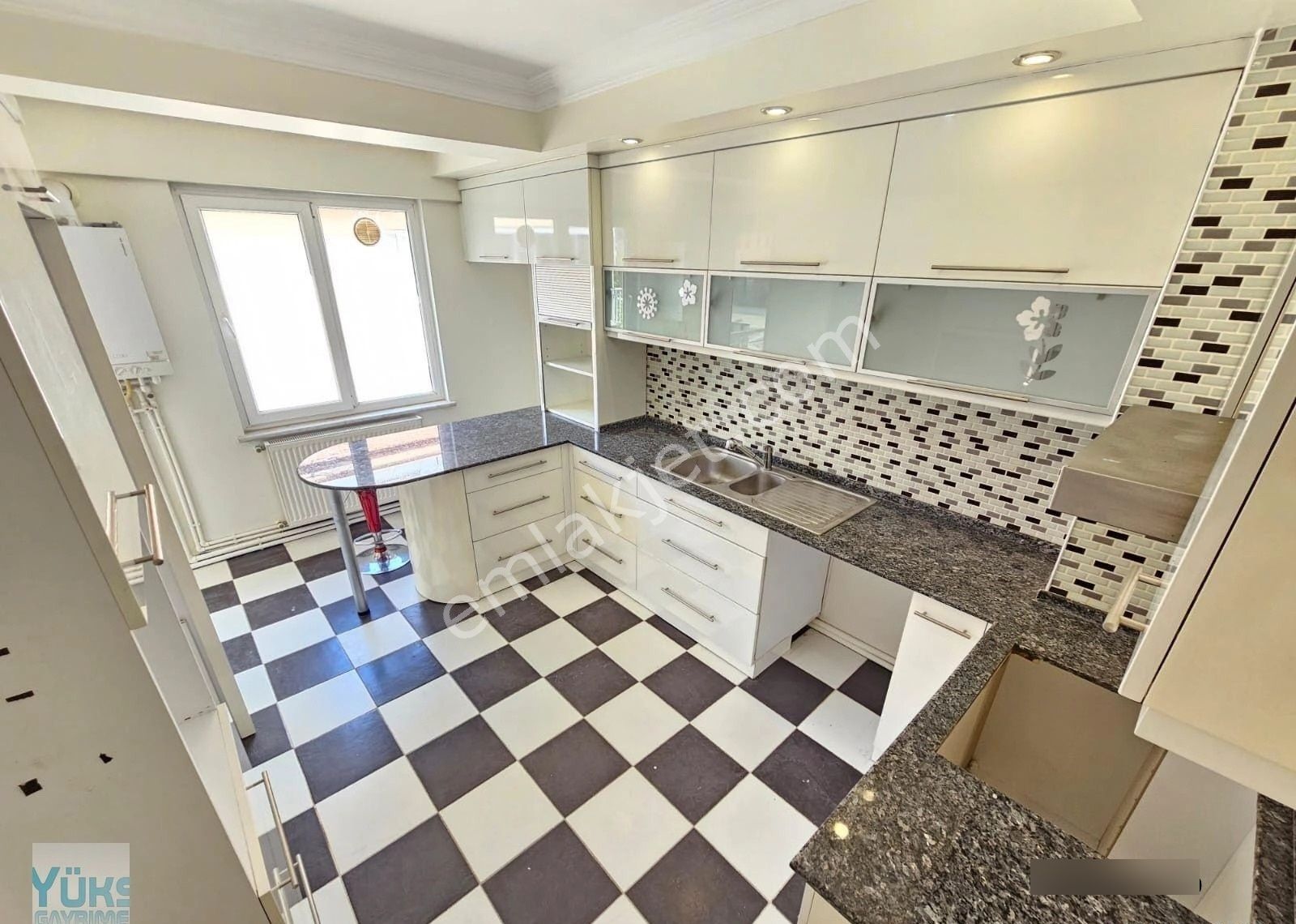 Denizli Selçukbey De Harika Konumda 3+1 170 M2 Site İçinde Kaçırılmayacak Fiyata Satılık Daire - Görsel 5