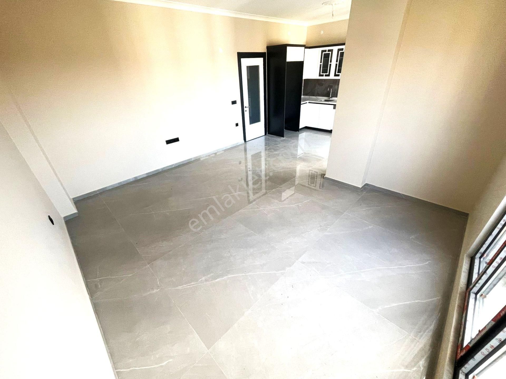 Akçay'da Aygülden Sıfır Emsalsiz Fiyatı İle Ayın Kaçmaz Fırsatıyla Asansörlü 2+1satılık Dublex Daire - Görsel 3