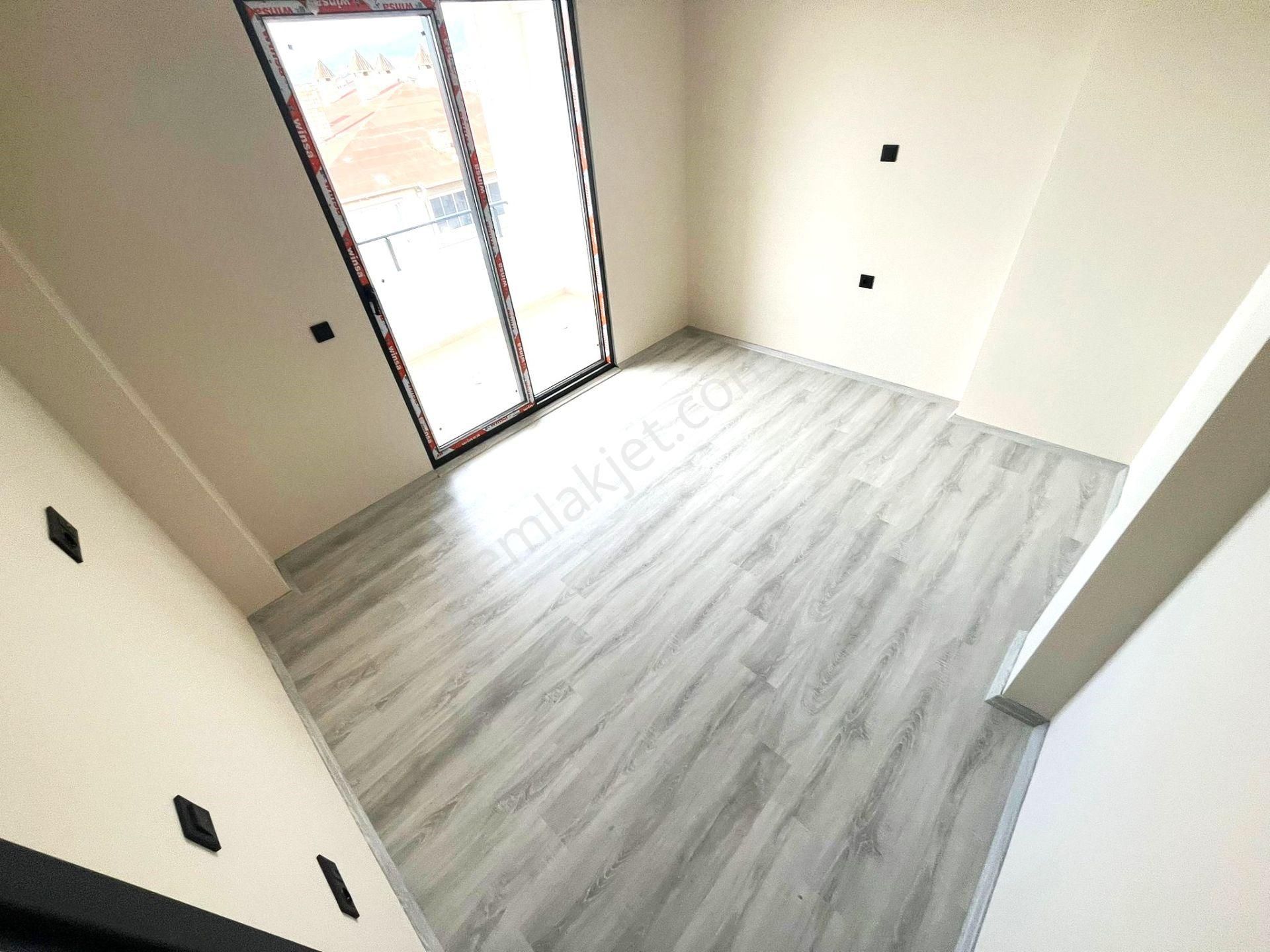 Akçay'da Aygülden Sıfır Emsalsiz Fiyatı İle Ayın Kaçmaz Fırsatıyla Asansörlü 2+1satılık Dublex Daire - Görsel 17