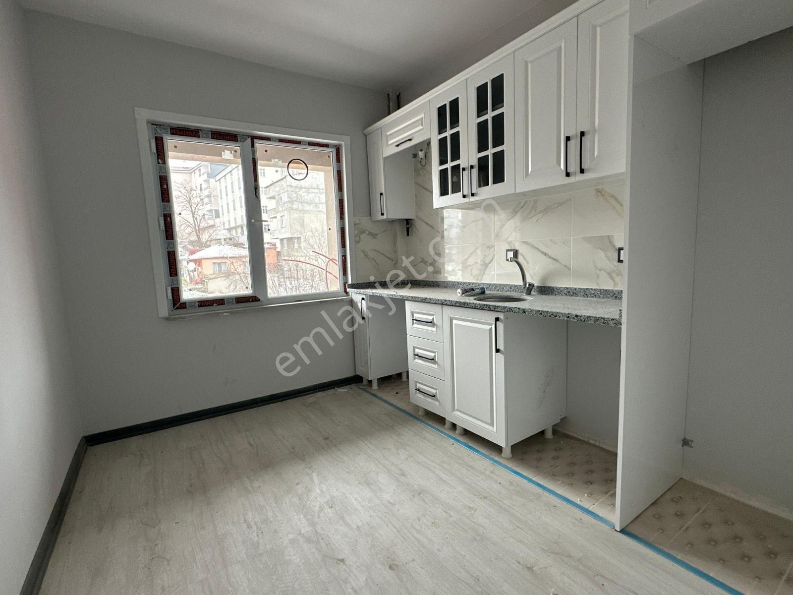 Karaağaçta Sıfır 2+1 İskanlı, Kapalı Otoparklı - Görsel 18