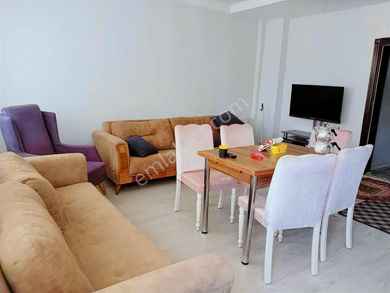 Yön Group'tan Çarşı Merkezde Kiralık 4+1 Eşyalı - Görsel 3