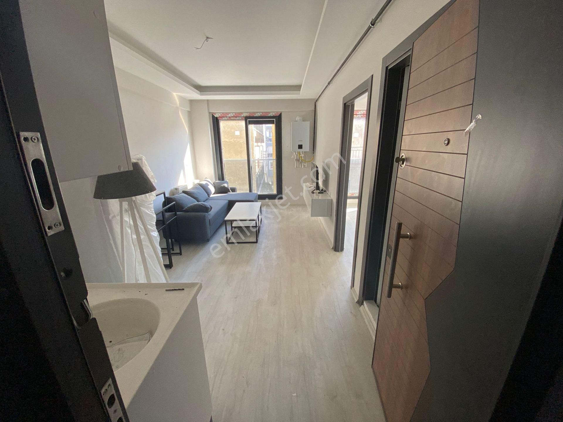 Buca Atatürk Mah.de 1+1 45m2 Dgazlı Arakat Asansörlü Full Eşyalı Kiralık Daire - Görsel 7