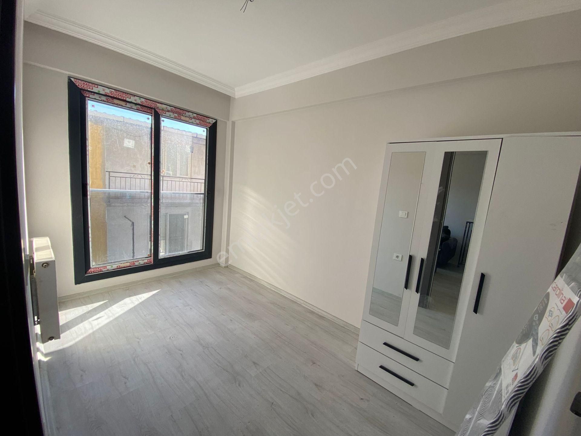 Buca Atatürk Mah.de 1+1 45m2 Dgazlı Arakat Asansörlü Full Eşyalı Kiralık Daire - Görsel 15