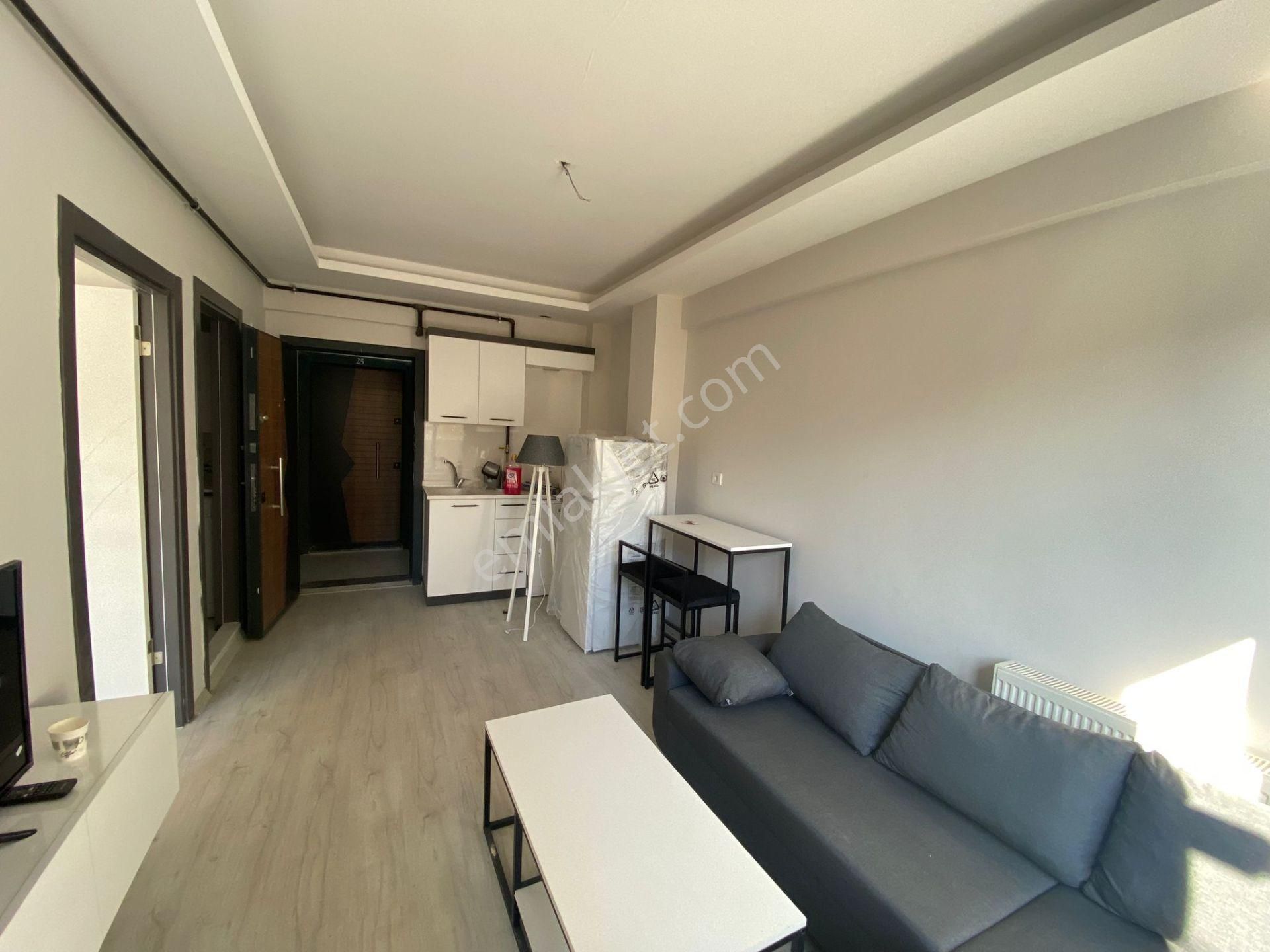 Buca Atatürk Mah.de 1+1 45m2 Dgazlı Arakat Asansörlü Full Eşyalı Kiralık Daire - Görsel 3