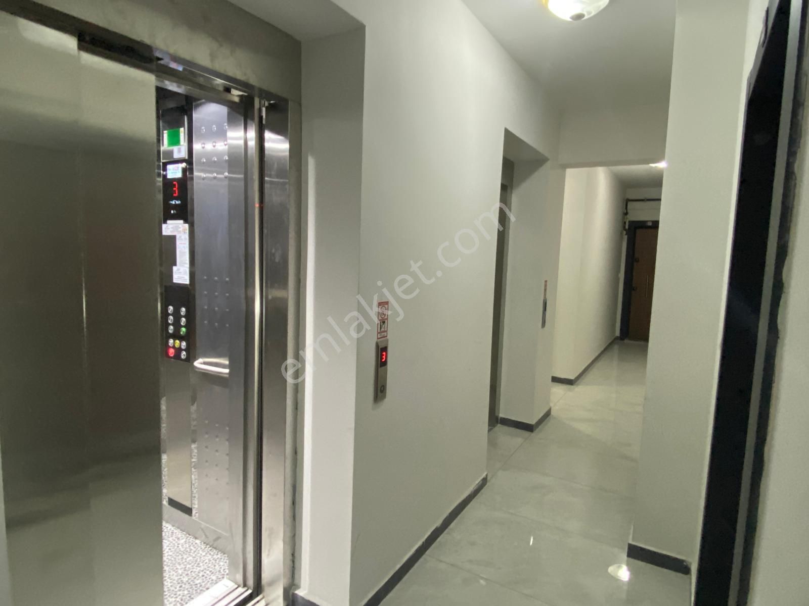 Buca Atatürk Mah.de 1+1 45m2 Dgazlı Arakat Asansörlü Full Eşyalı Kiralık Daire - Görsel 22