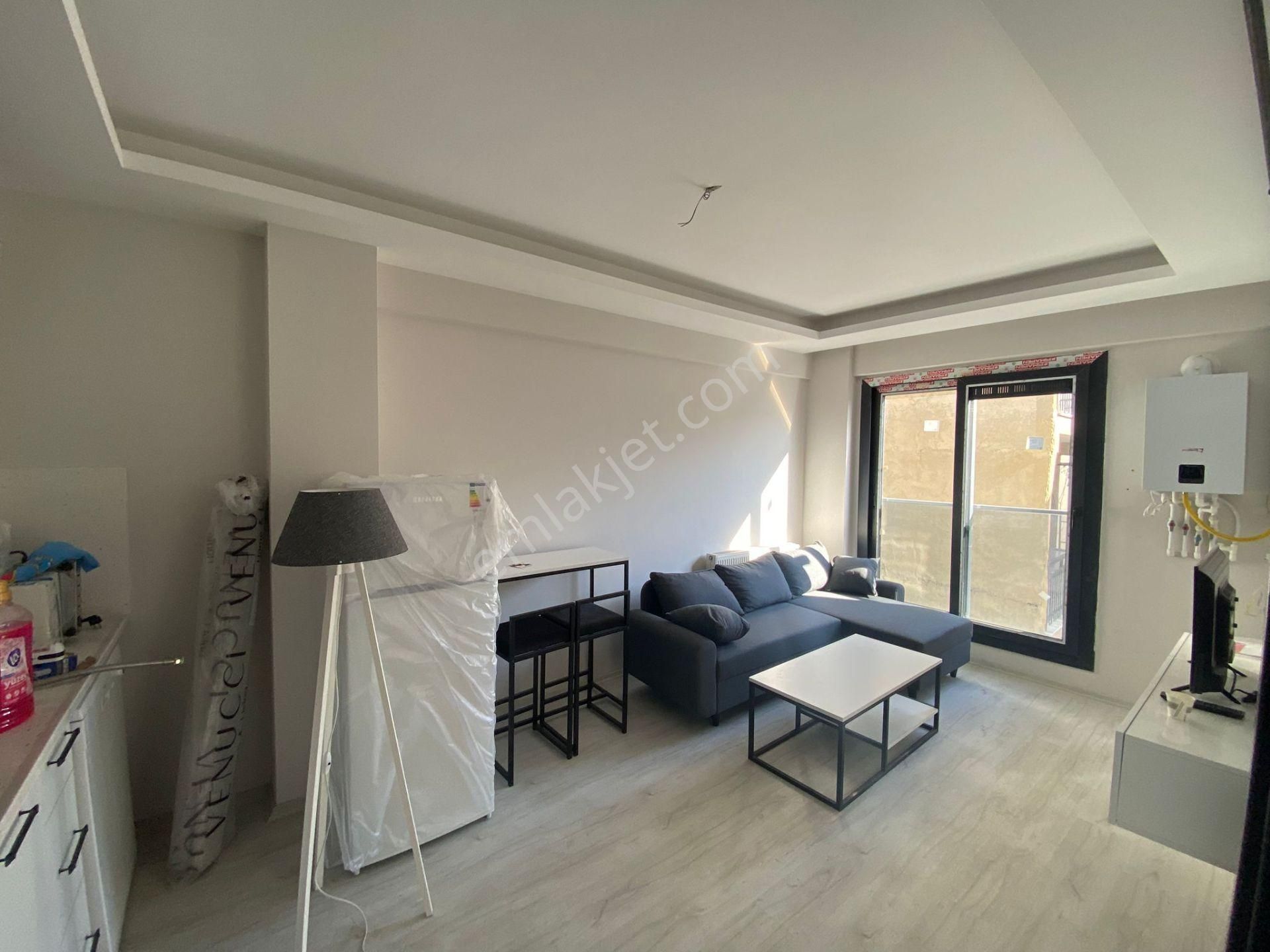 Buca Atatürk Mah.de 1+1 45m2 Dgazlı Arakat Asansörlü Full Eşyalı Kiralık Daire - Görsel 5