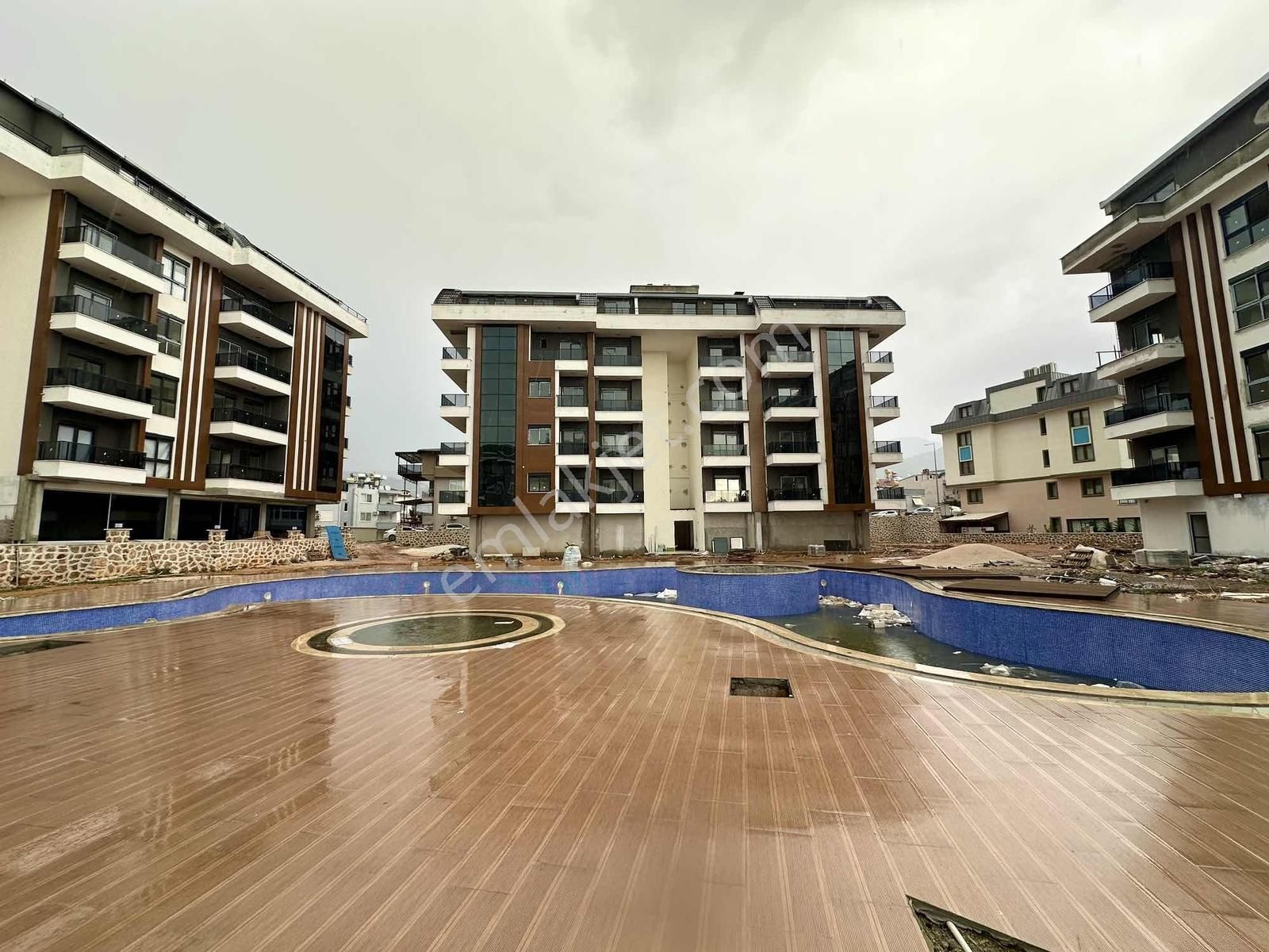 Alanya Oba'da Acil Satılık 2+1 Daire