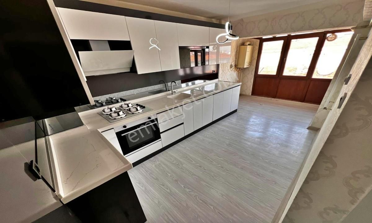 Atatürk Mah. Vatan Caddesin De Merkeze Yürüme Mesafesin De Full. - Görsel 3