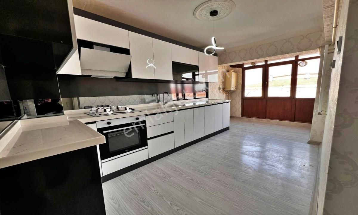 Atatürk Mah. Vatan Caddesin De Merkeze Yürüme Mesafesin De Full. - Görsel 4