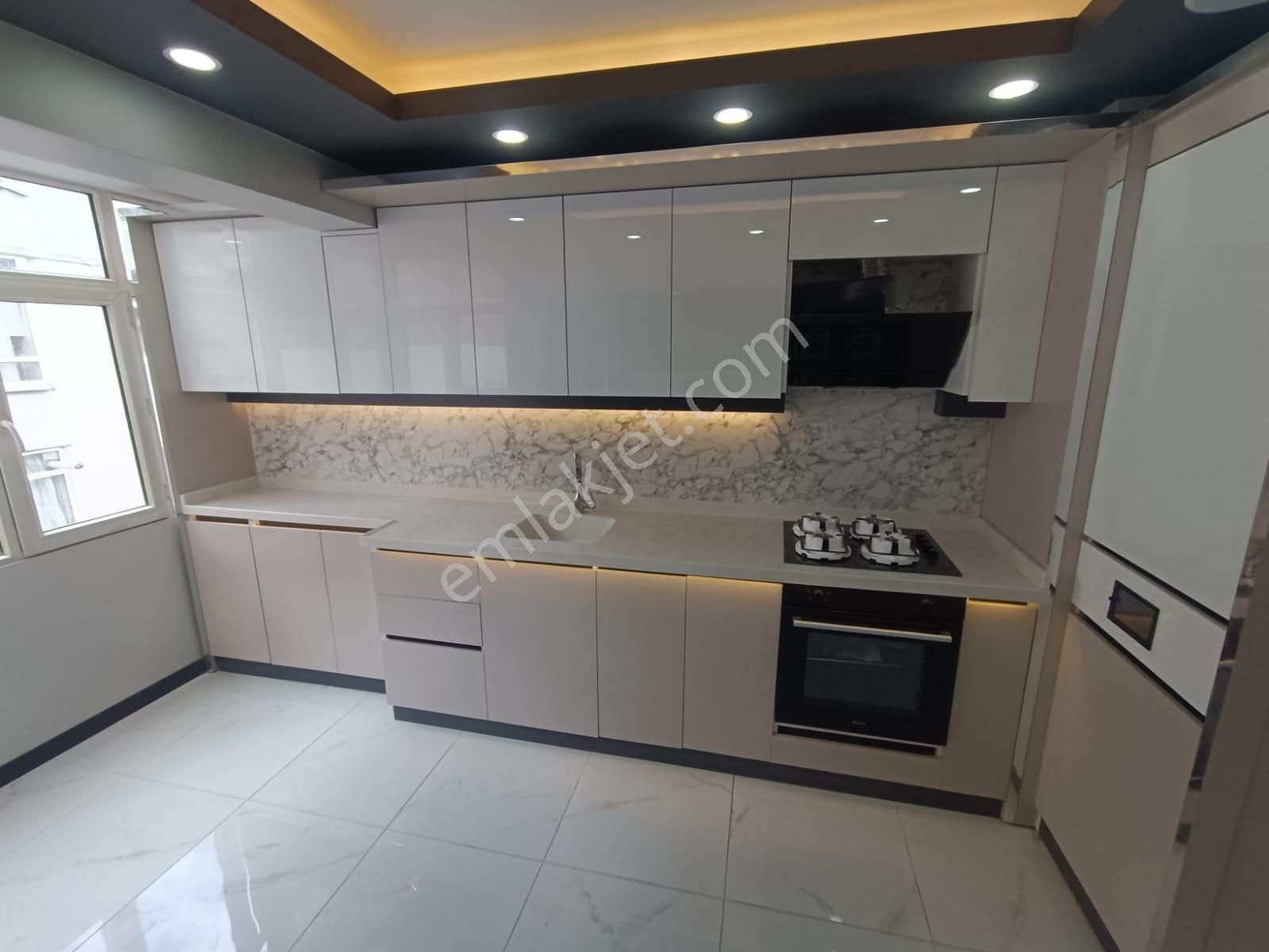 Mç Emlak'tan Aksemsettin Mah'sınde 4+1 Satılık Teras - Görsel 4