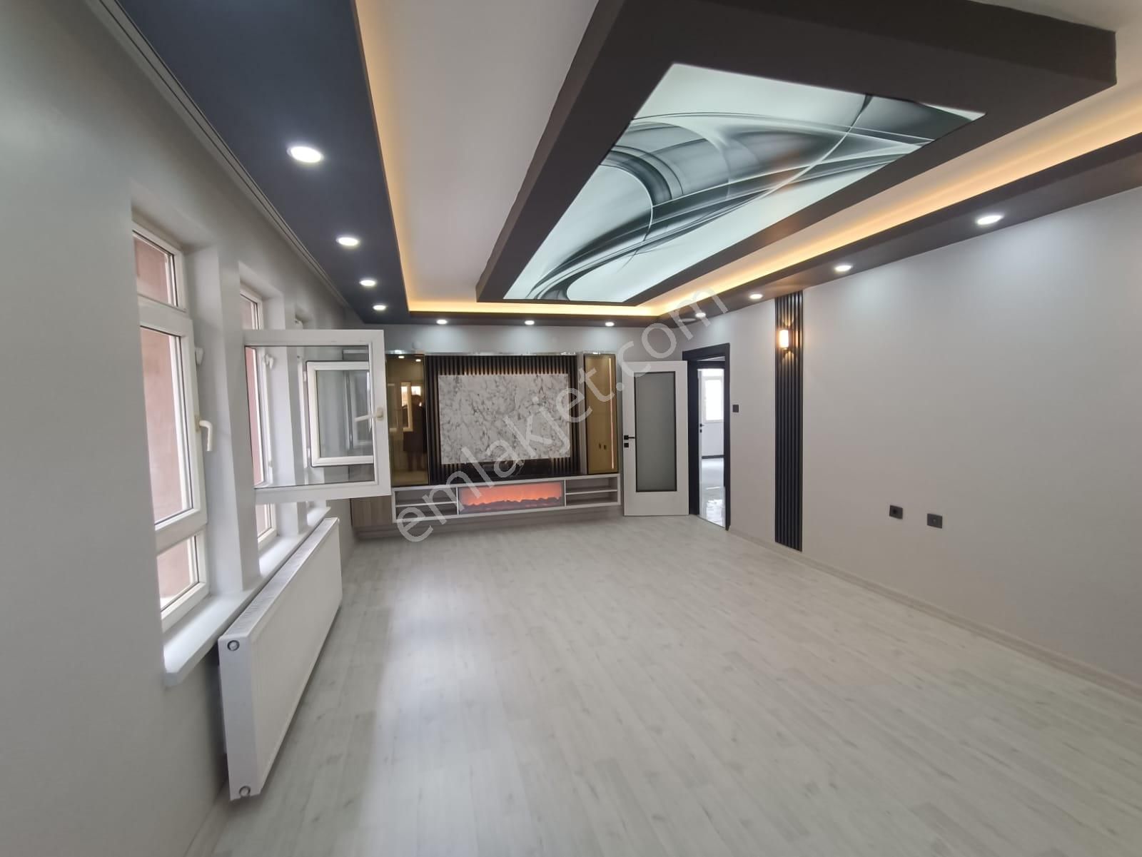 Mç Emlak'tan Aksemsettin Mah'sınde 4+1 Satılık Teras - Görsel 9