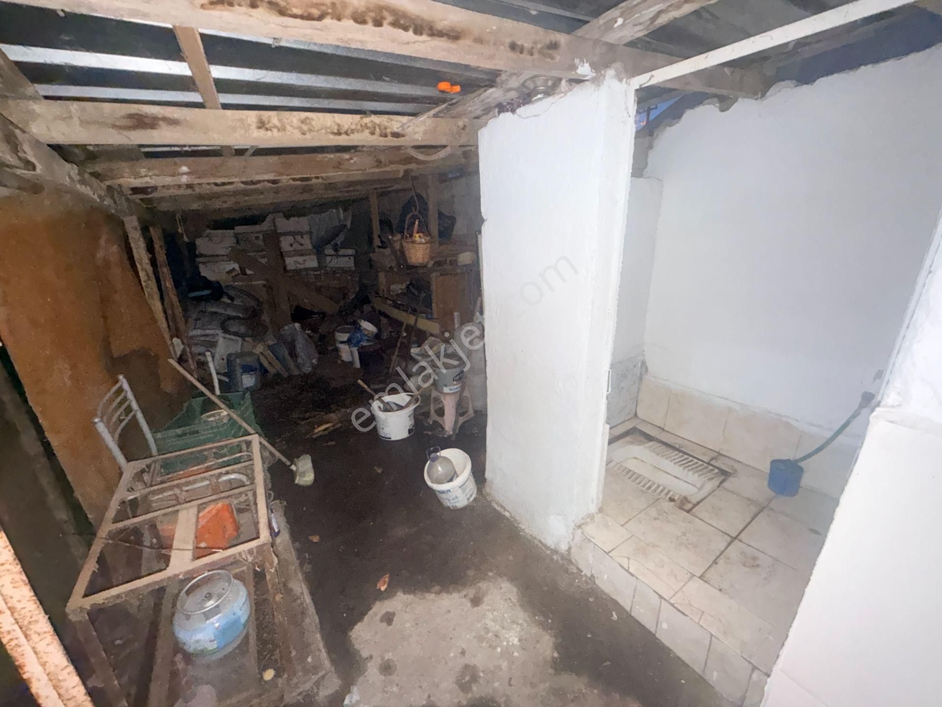 ▀yetki Jet'ten▀bostancı'da Geniş Bahçeli Ayrı Mutfak 1+1 Köy Evi - Görsel 17