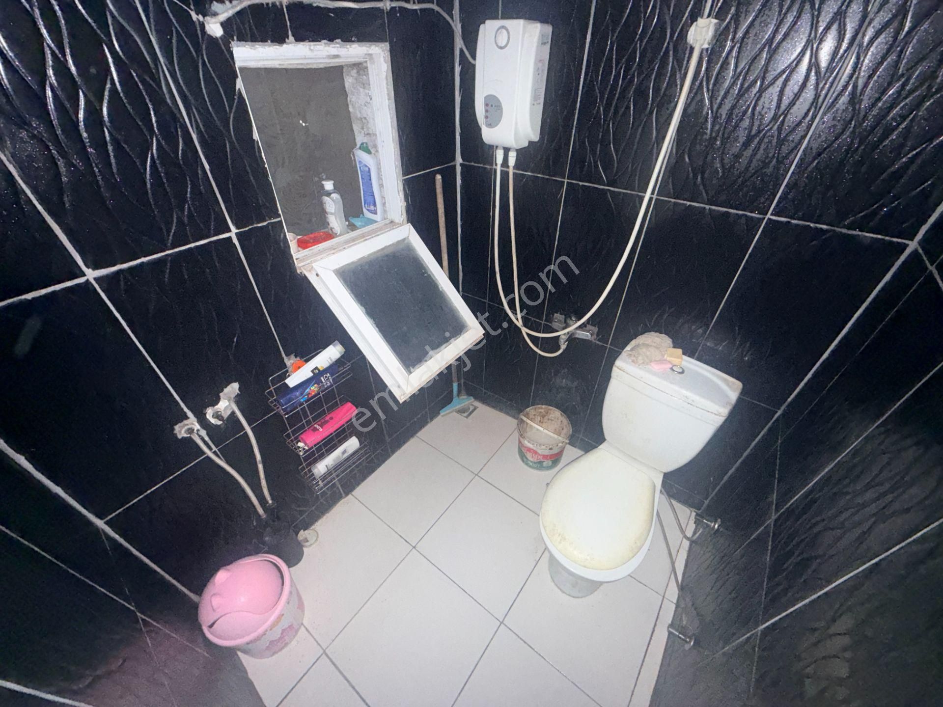 ▀yetki Jet'ten▀bostancı'da Geniş Bahçeli Ayrı Mutfak 1+1 Köy Evi - Görsel 14