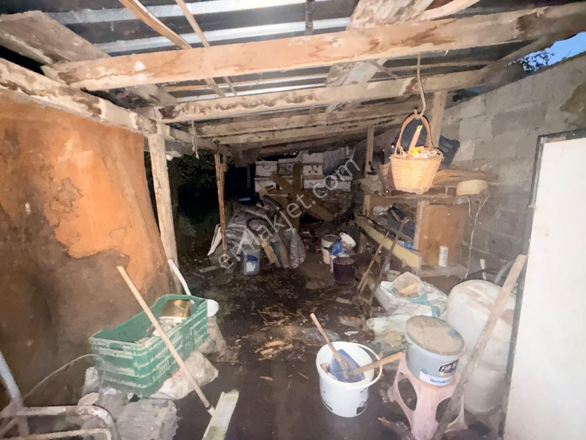 ▀yetki Jet'ten▀bostancı'da Geniş Bahçeli Ayrı Mutfak 1+1 Köy Evi - Görsel 18